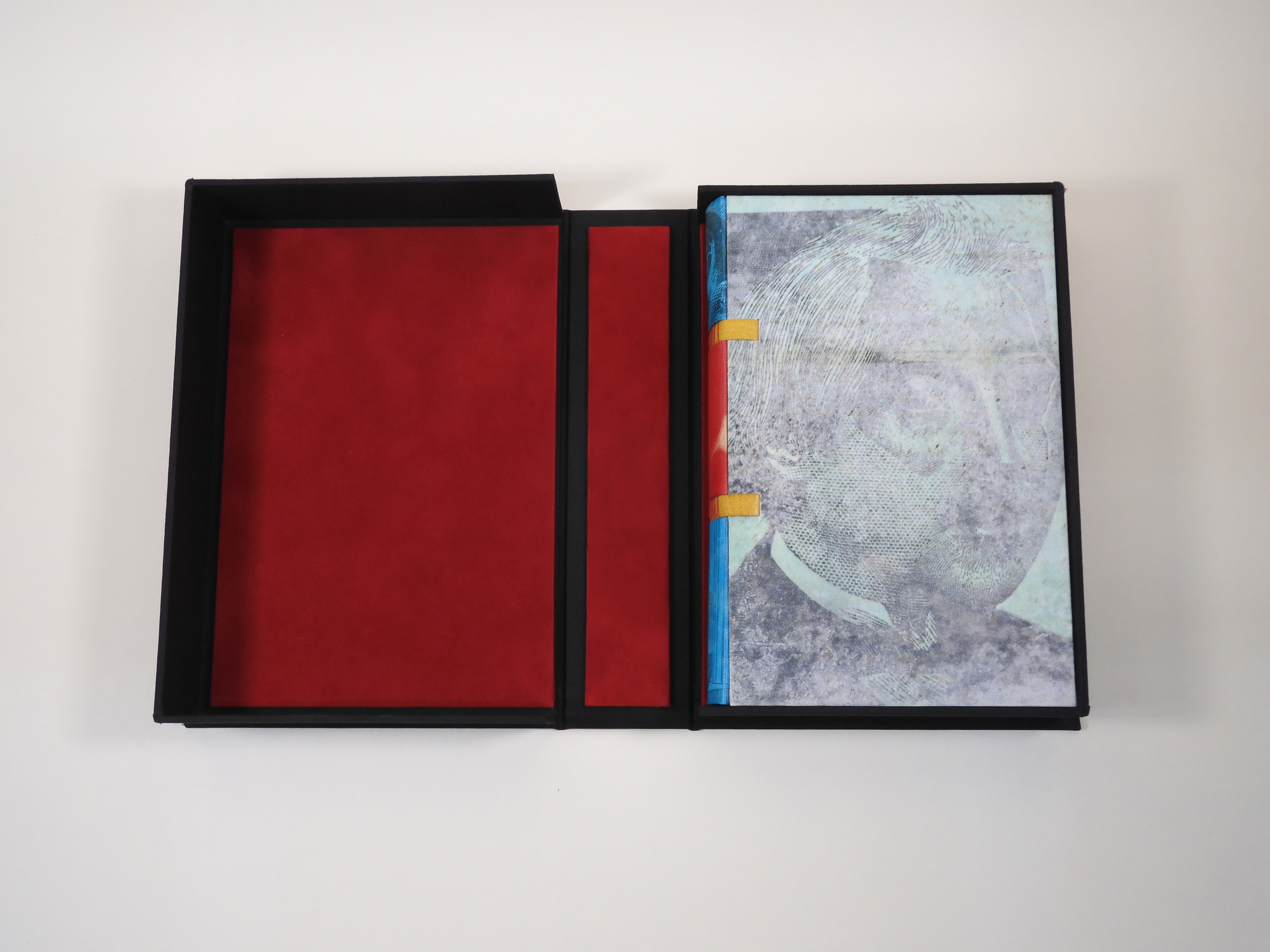 binding in box