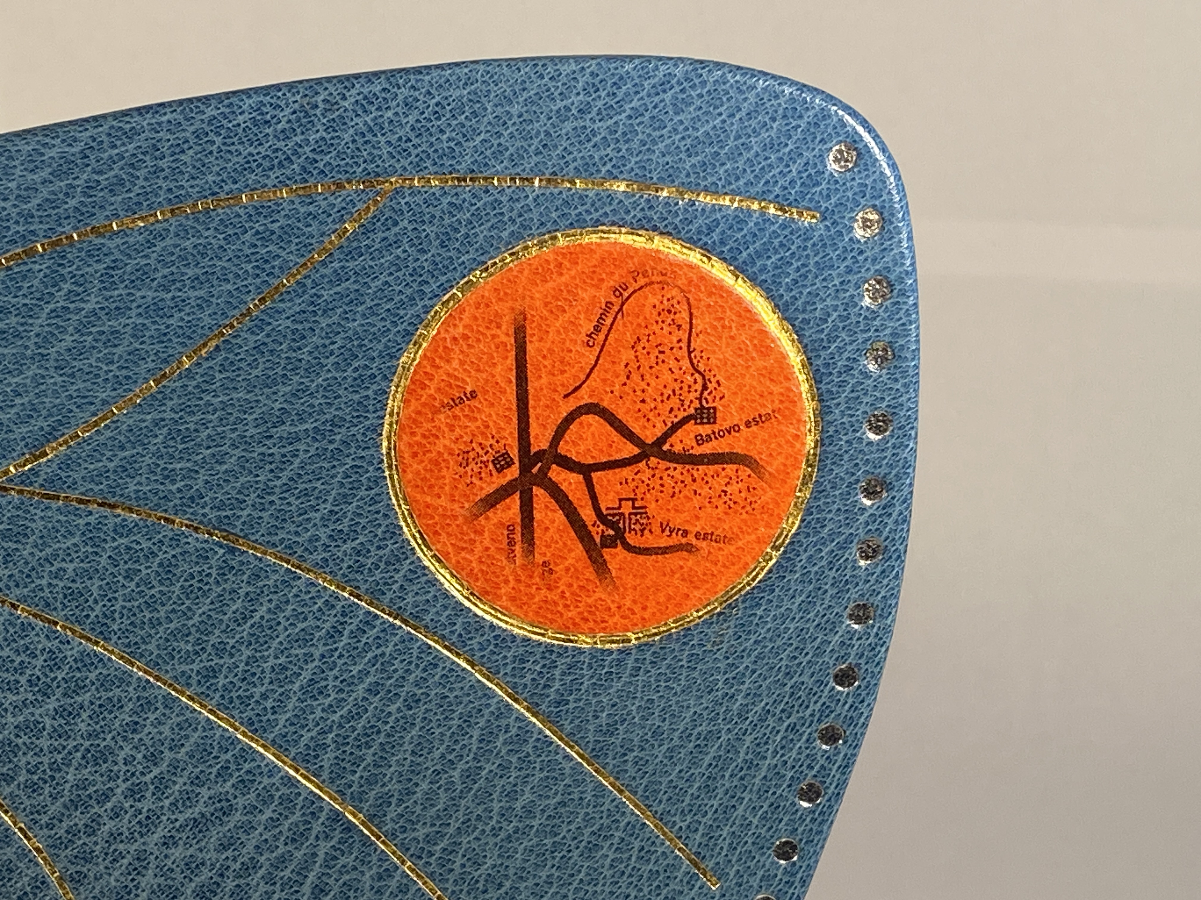 detail SM binding 